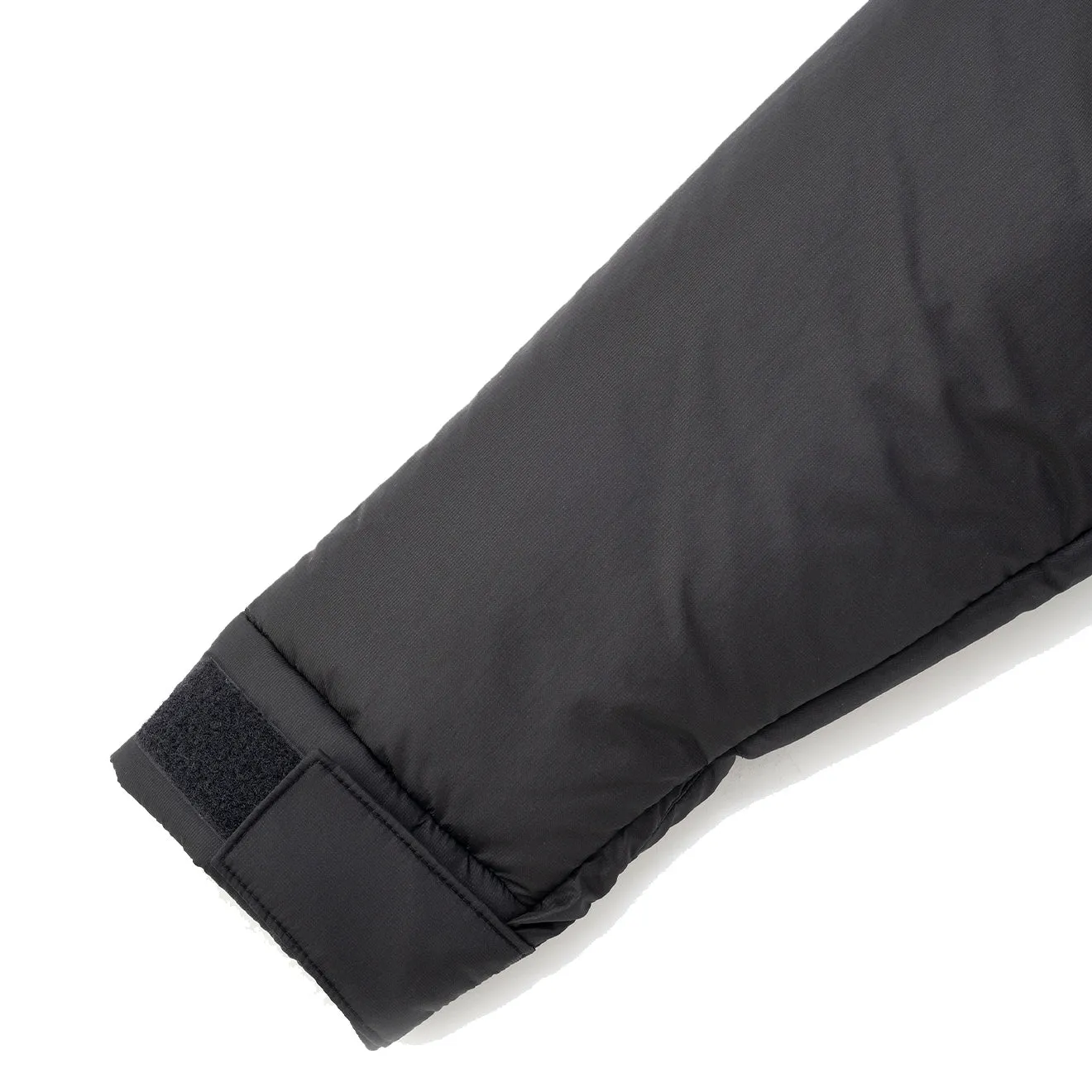 And Wander x Maison Kitsune Isolationsjacke Schwarz