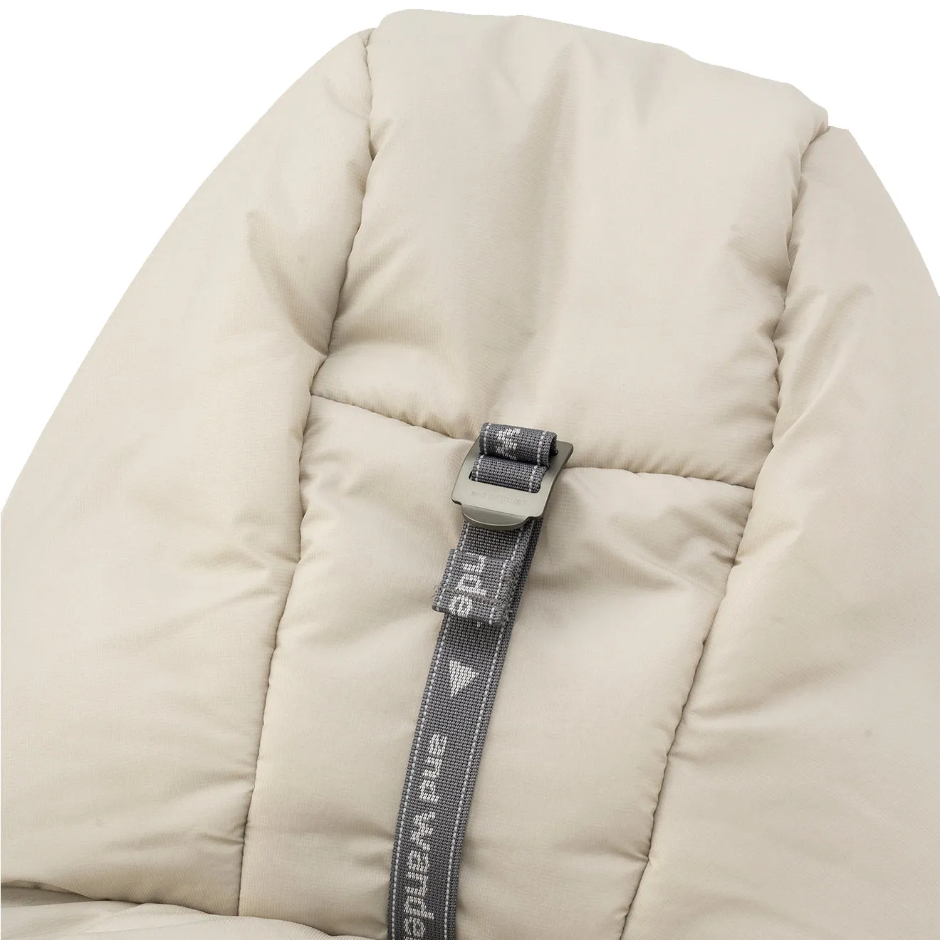 And Wander x Maison Kitsune Nordic Border Isolationsjacke Beige