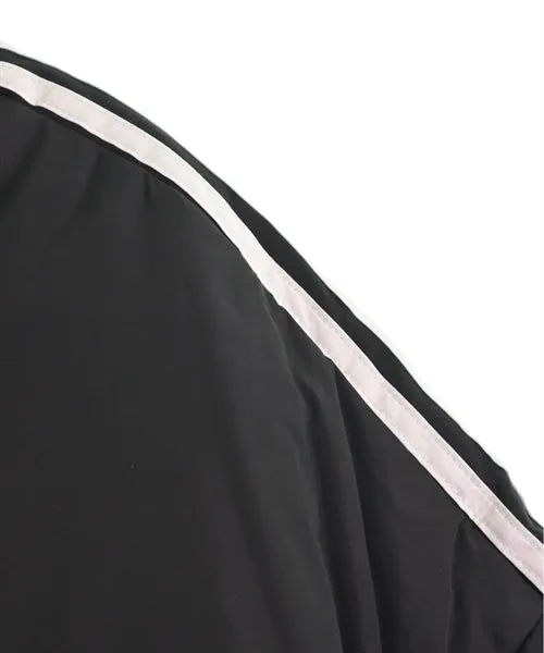 BALENCIAGA Daunenjacken/Westen