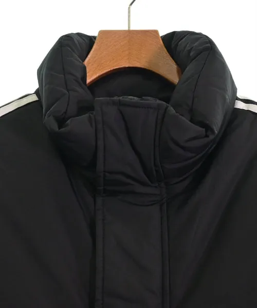 BALENCIAGA Daunenjacken/Westen