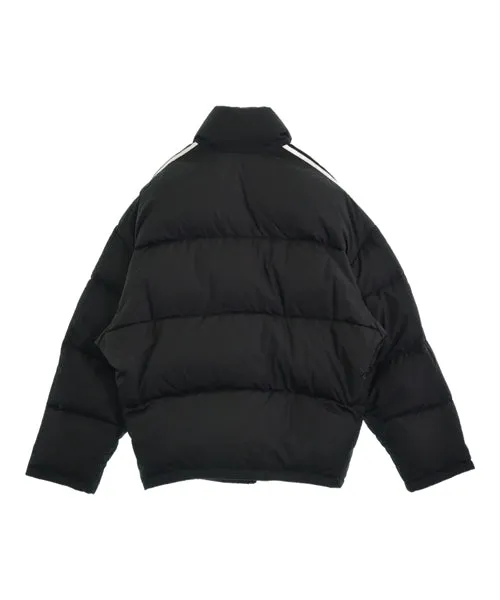 BALENCIAGA Daunenjacken/Westen