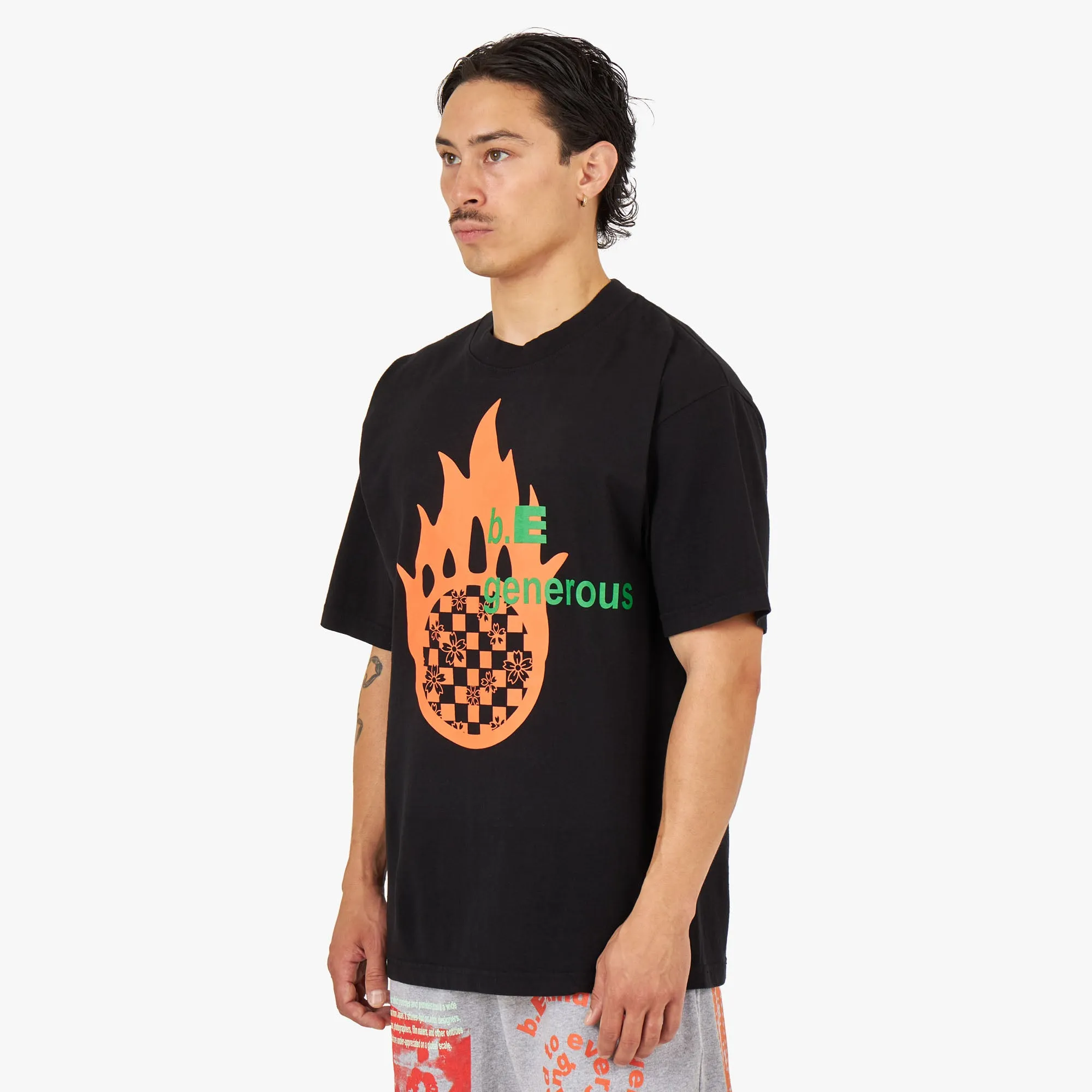 b.Eautiful b.E Großzügiges T-Shirt / Schwarz