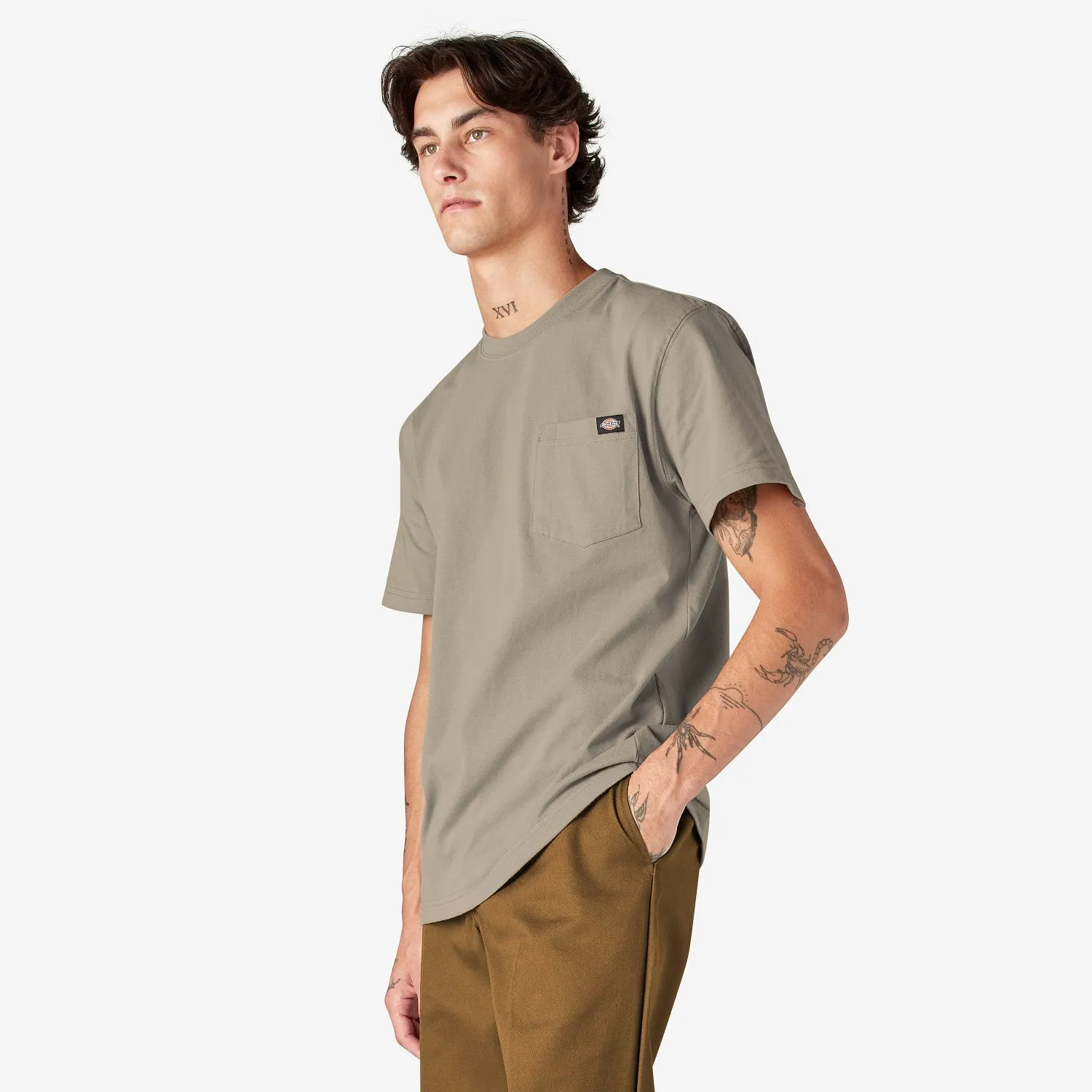 Dickies Herren Schweres Kurzarm-T-Shirt mit Tasche_ Wüstensand Dickies Kleidung