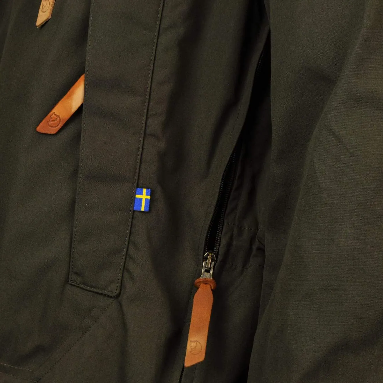 Fjallraven Anorak Nr. 8 Dunkeloliv