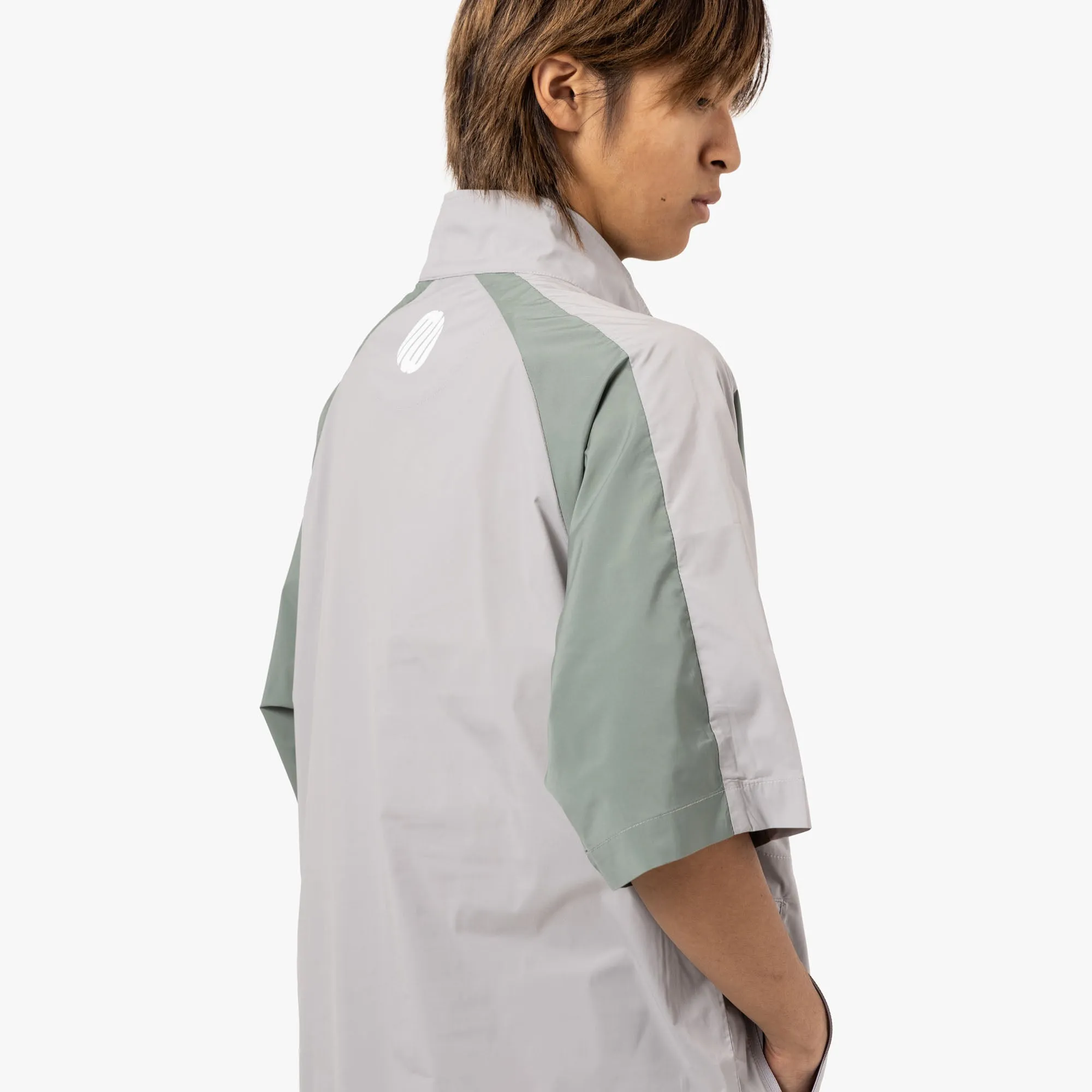 Metalwood Kurzarm-Windjacke mit Paneele Titan / Salbei