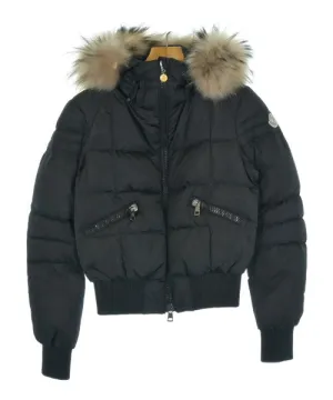 MONCLER Daunenjacken/Westen
