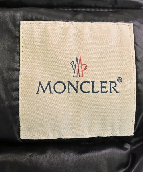 MONCLER Daunenjacken/Westen
