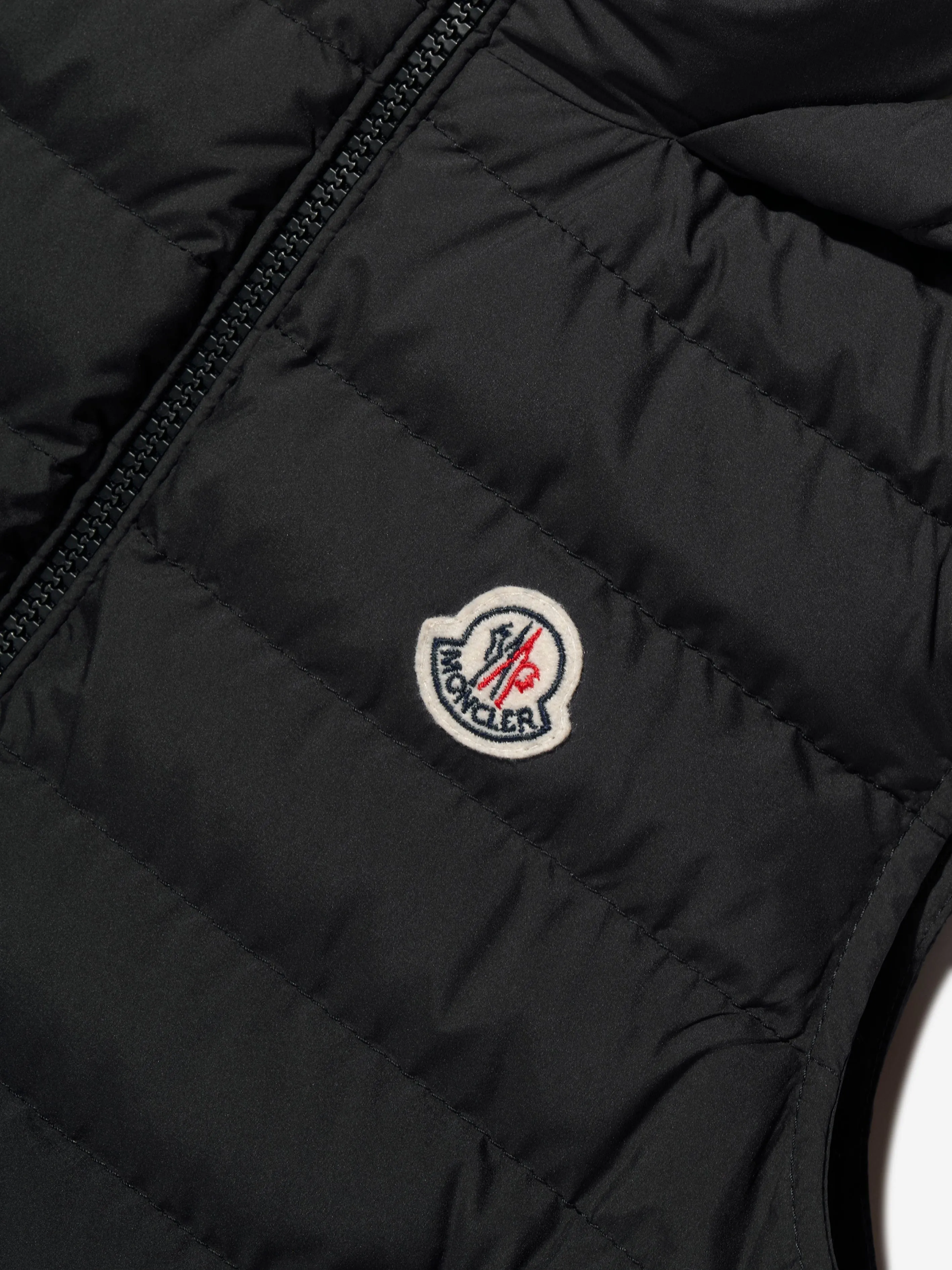 Moncler Enfant Jungen Daunengefütterte Kamaria Weste in Schwarz