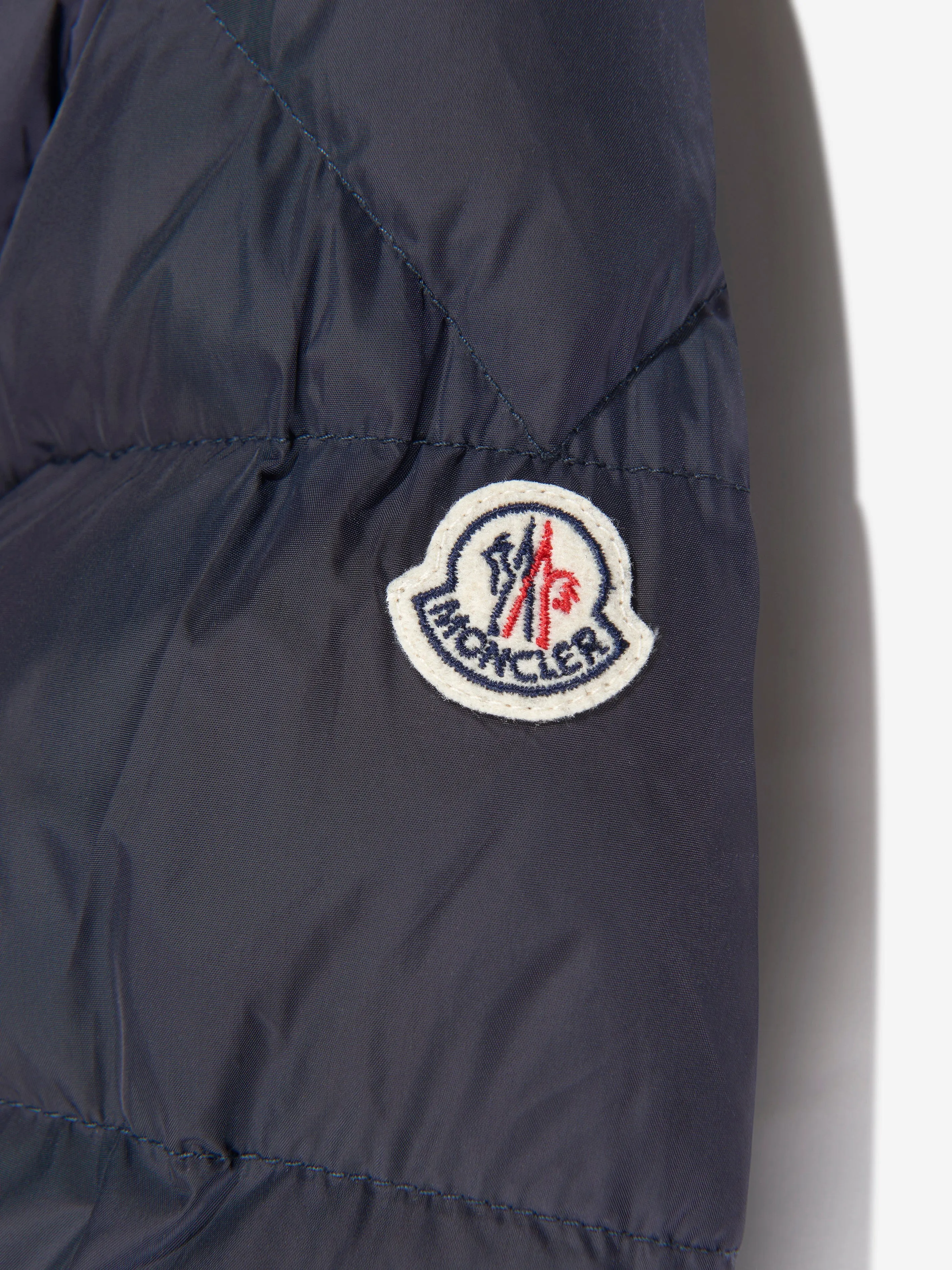 Moncler Enfant Jungen Daunengefütterte Kurze Parka in Marineblau