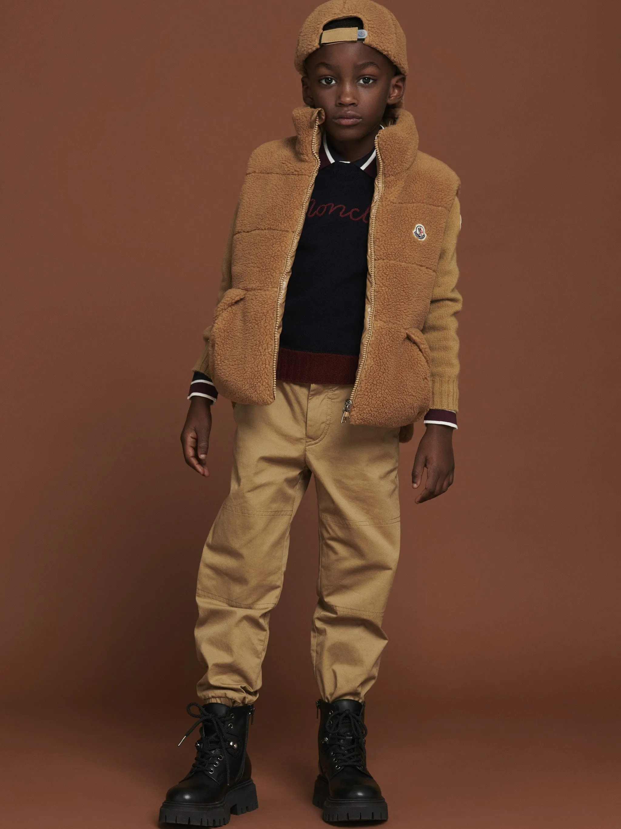 Moncler Enfant Jungen Steppreversible Daunenweste Colbricon in Beige