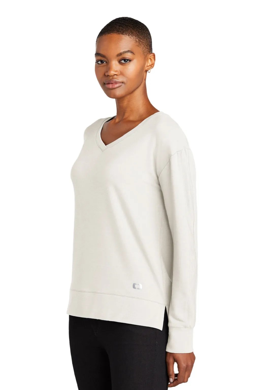 Ogio Damen Luuma Flex V-Ausschnitt Sweatshirt - Elfenbein Schneeweiß