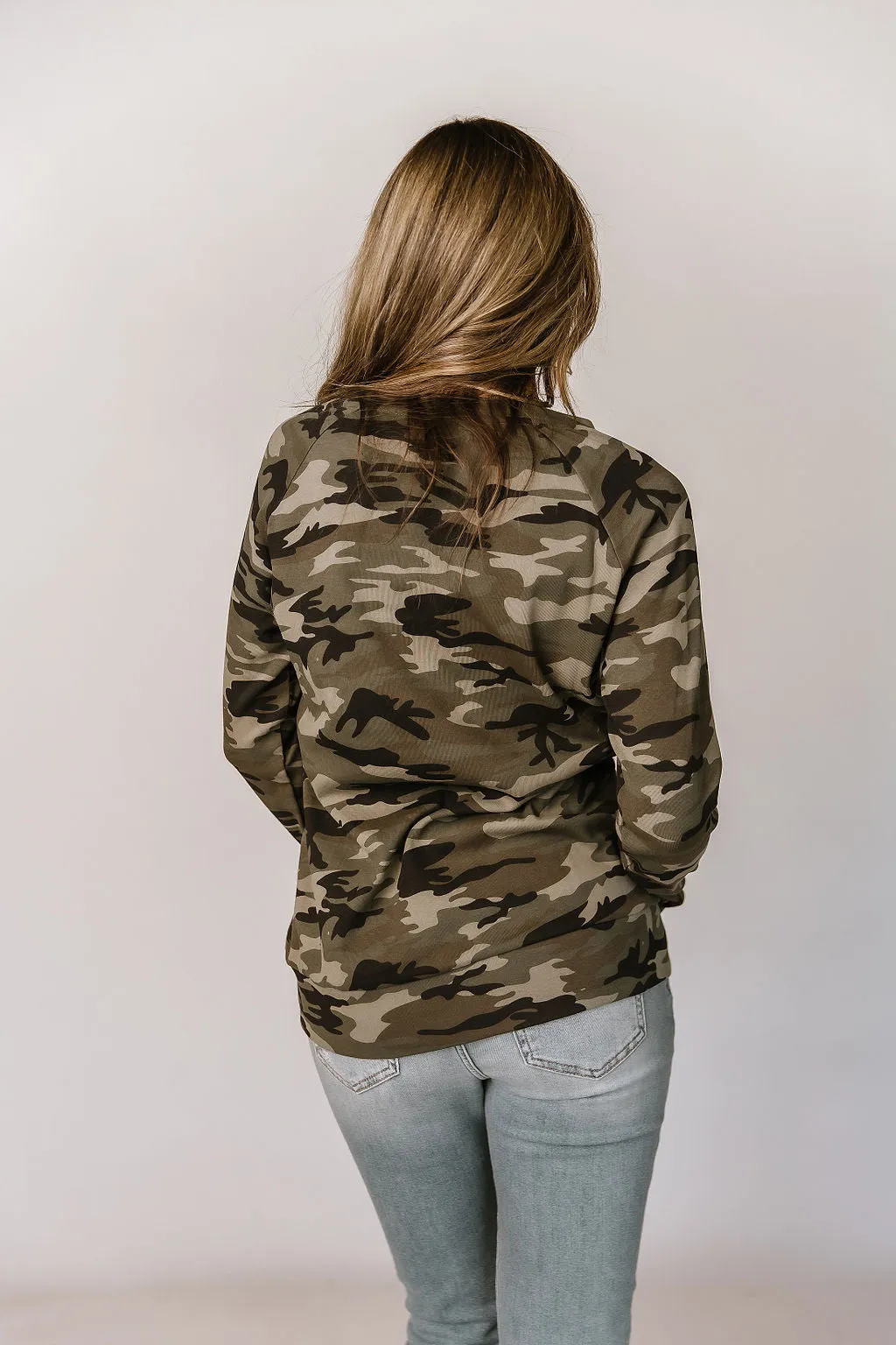 Pullover Sweatshirt - Perspektive Seitlicher Reißverschluss