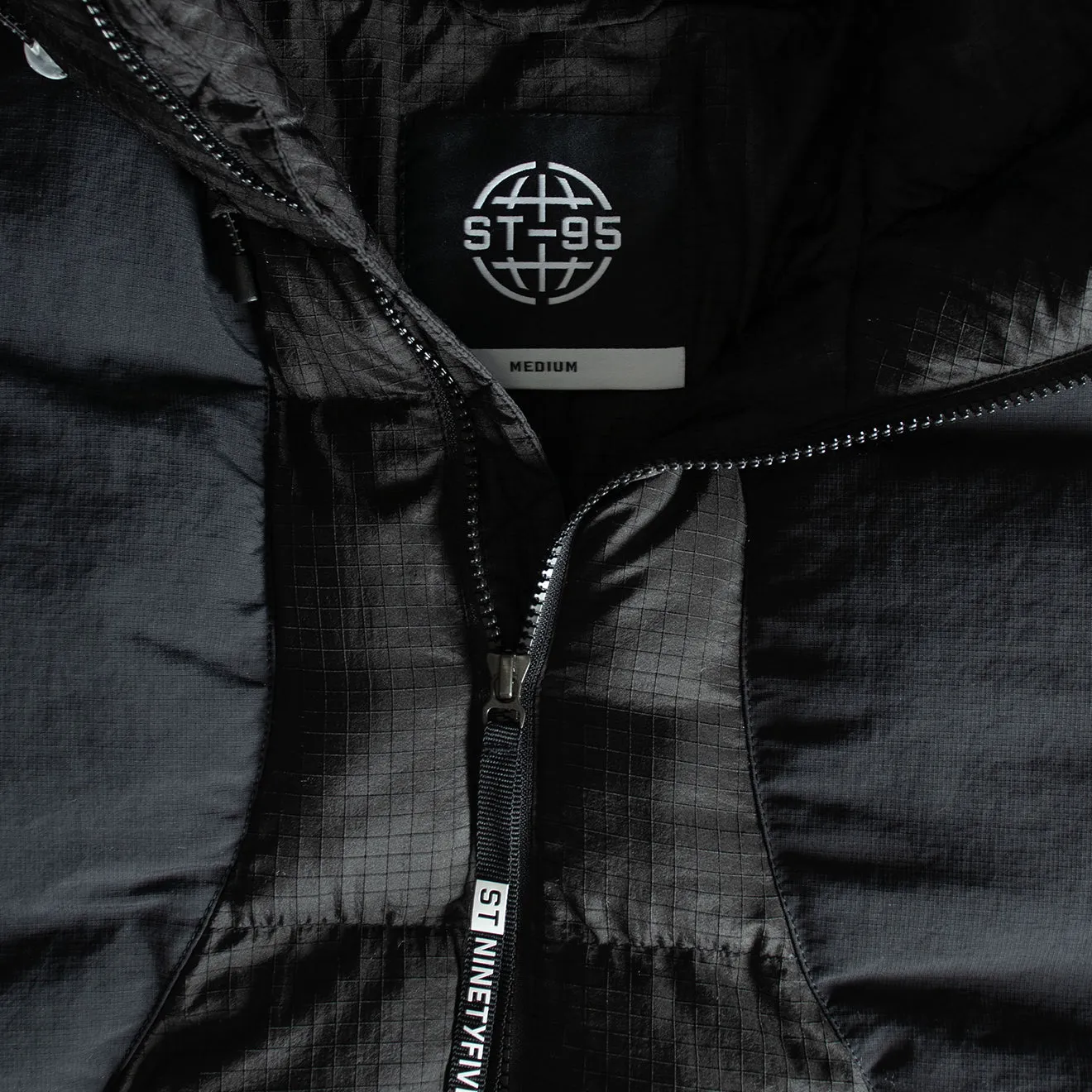 ST95 Imperiali Daunenjacke Schwarz