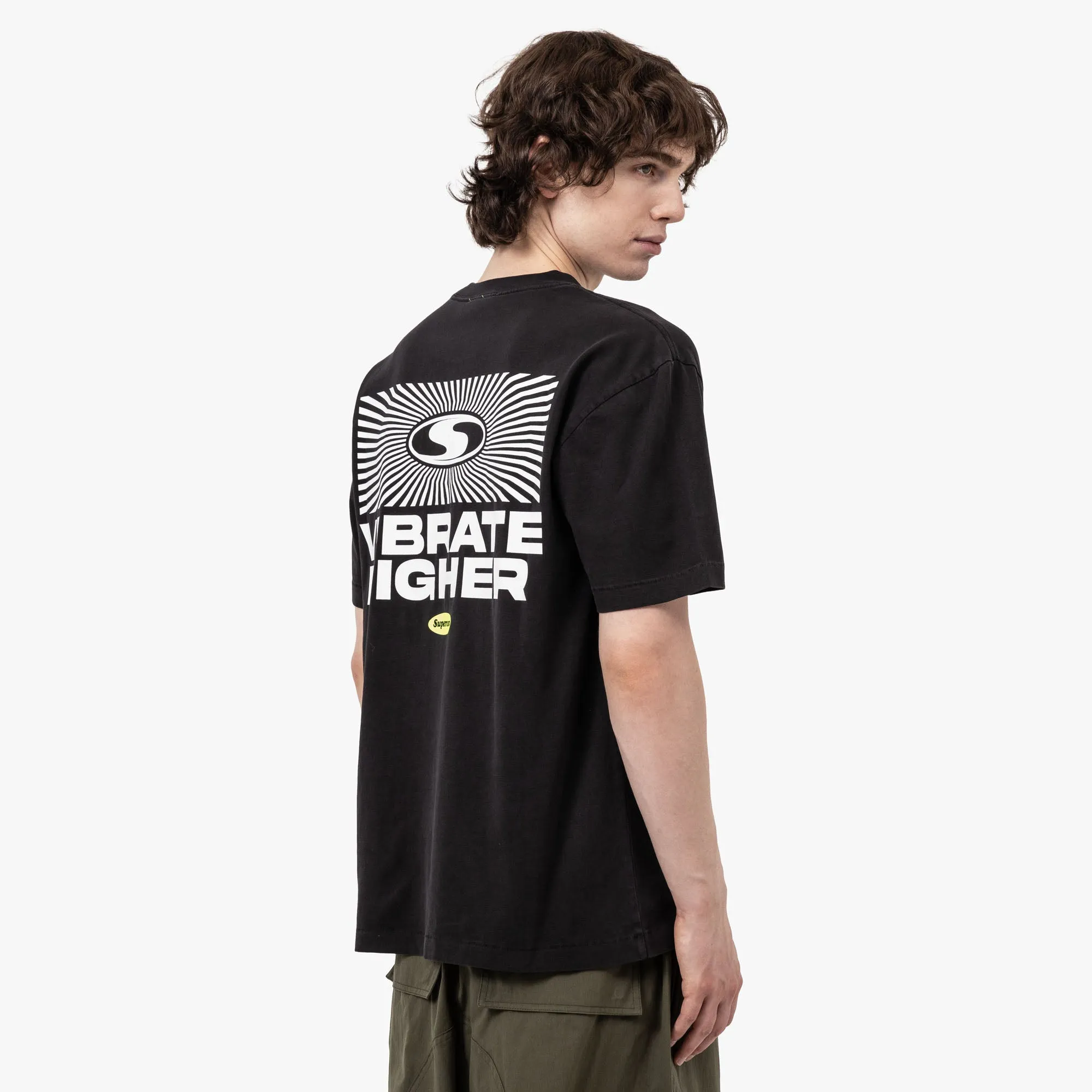 Supervsn Vibrate Higher T-Shirt / Vintage Schwarz