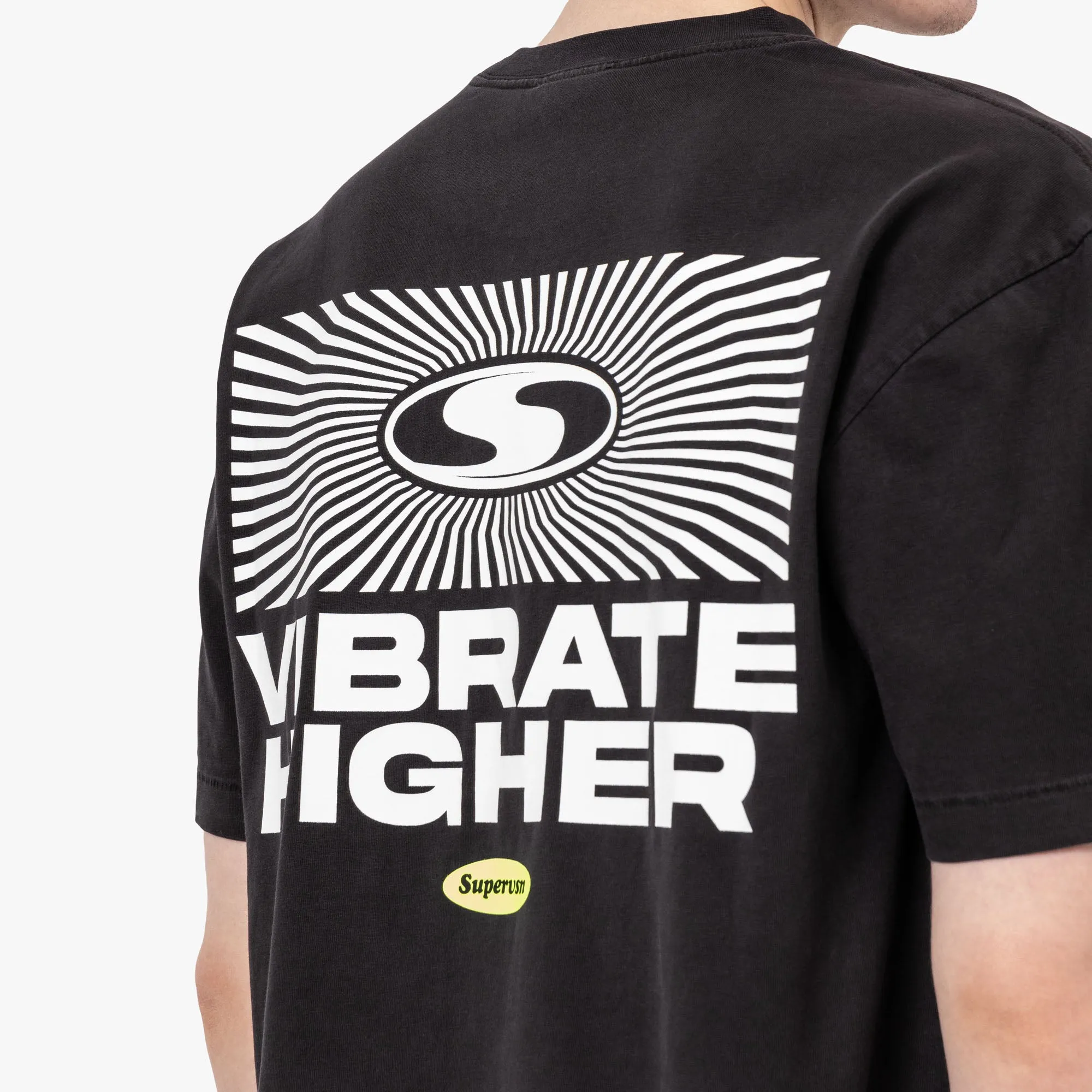 Supervsn Vibrate Higher T-Shirt / Vintage Schwarz