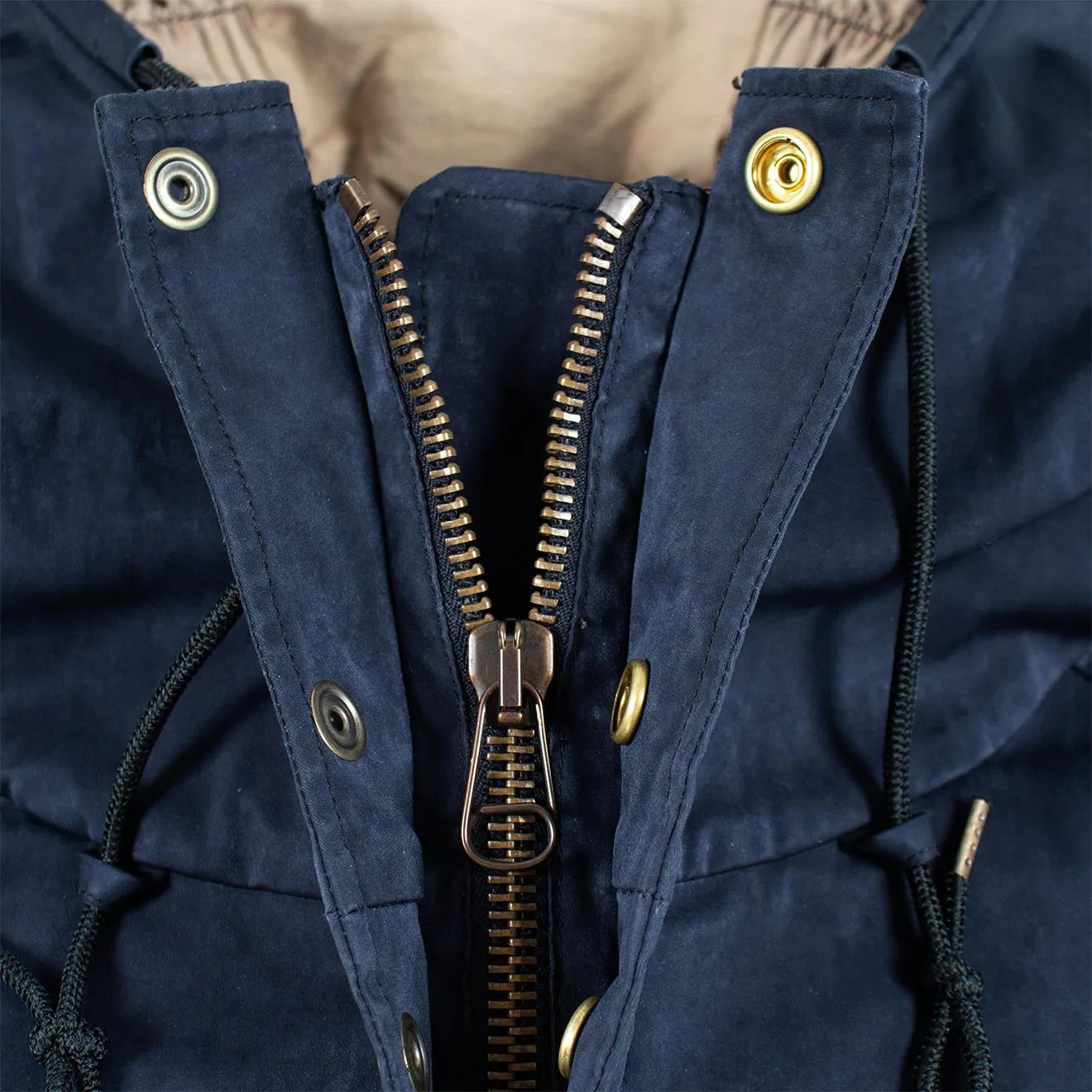 Ten C Kapuzenjacke mit 2 Taschen Tempest Marineblau