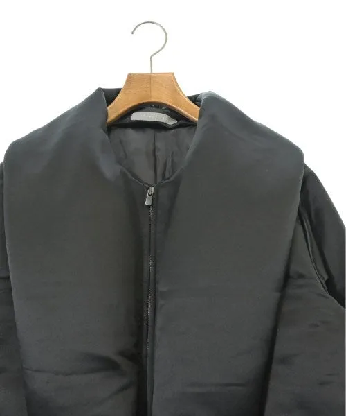 Theory Luxe Daunenjacken/Westen