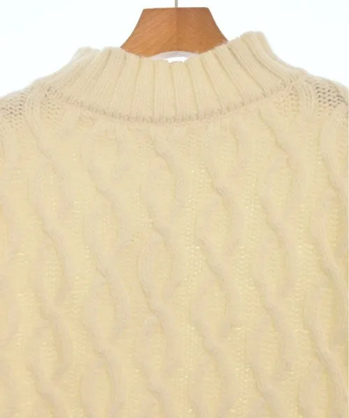 Tiara Pullover